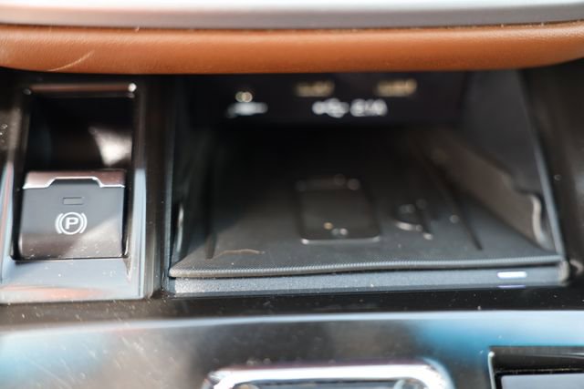 Used 2020 Subaru Outback Touring image 36