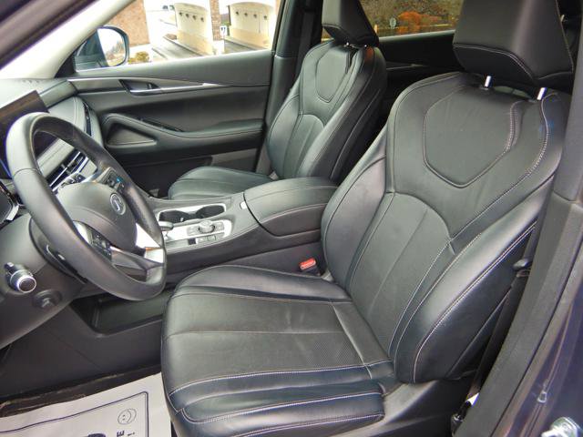 Used 2023 INFINITI QX60 Luxe AWD/4WD image 13