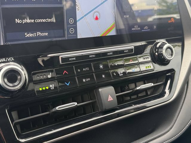 Used 2020 Toyota Highlander Limited AWD/4WD image 18