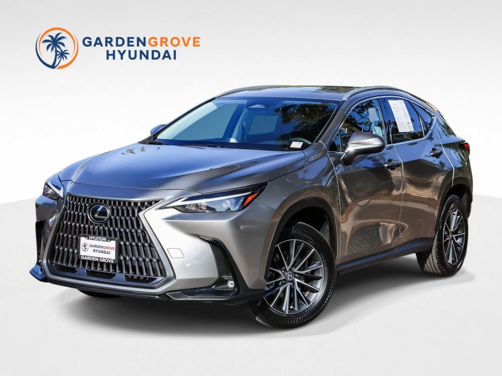Used 2024 Lexus NX 250 FWD image 1