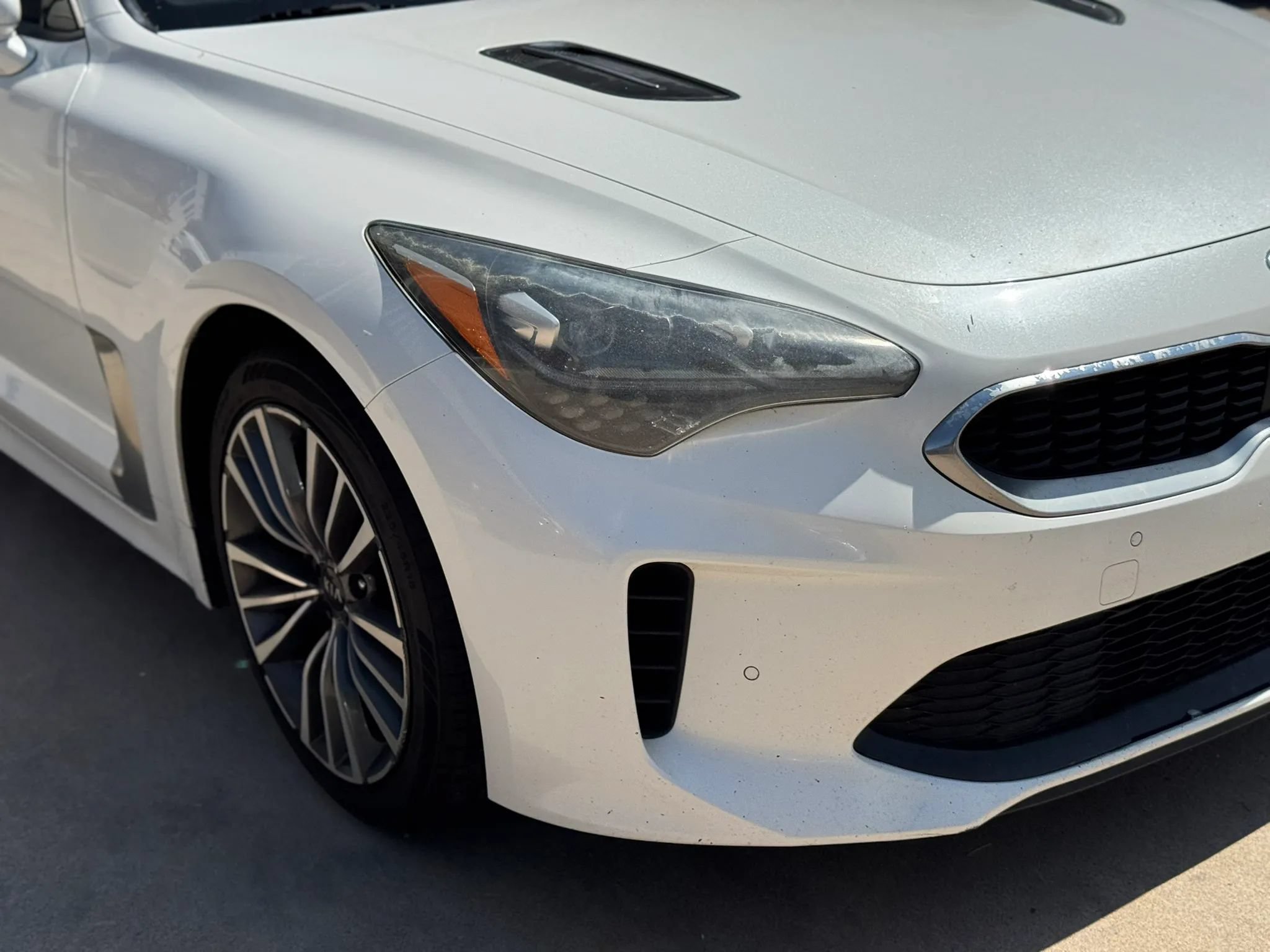 Used 2018 Kia Stinger Premium RWD image 41