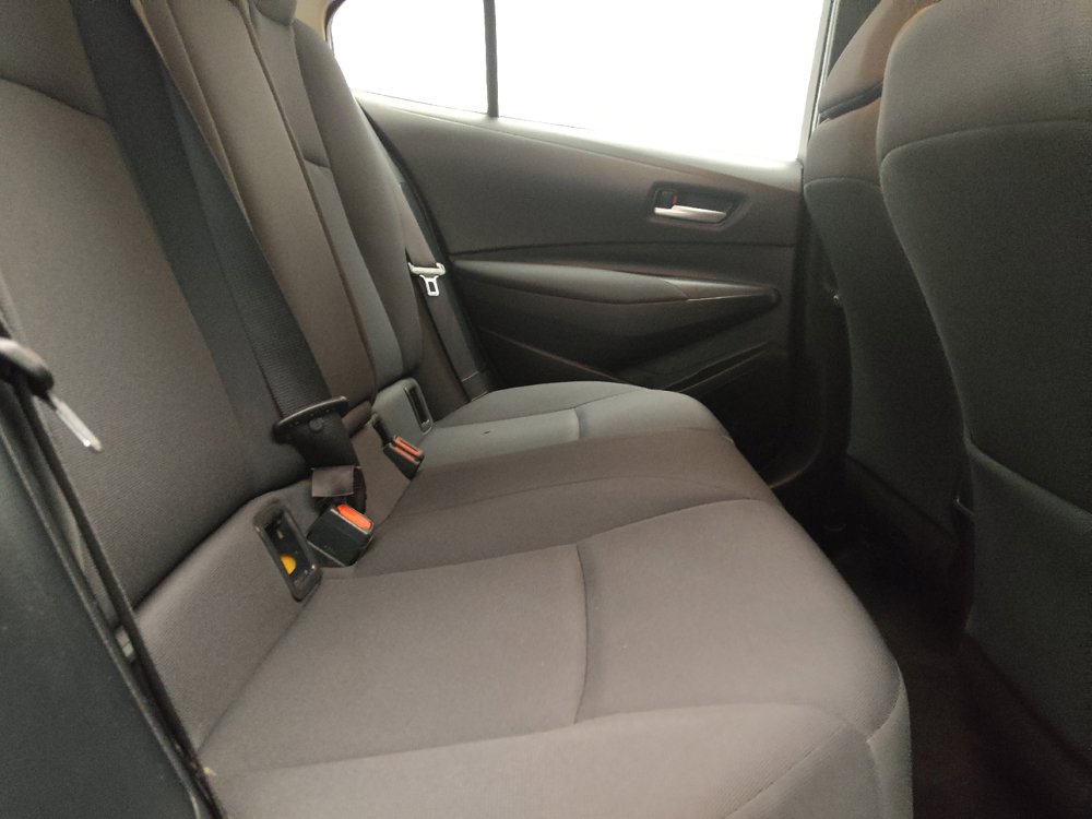 Used 2021 Toyota Corolla LE FWD image 19