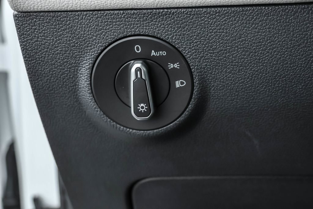 New 2026 Volkswagen Taos S image 21