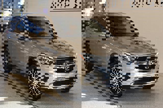 Used 2024 Mercedes-Benz GLC 300 4MATIC