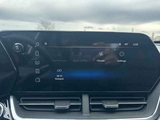 New 2026 Chevrolet Trax RS w/ Driver Confidence Package image 24