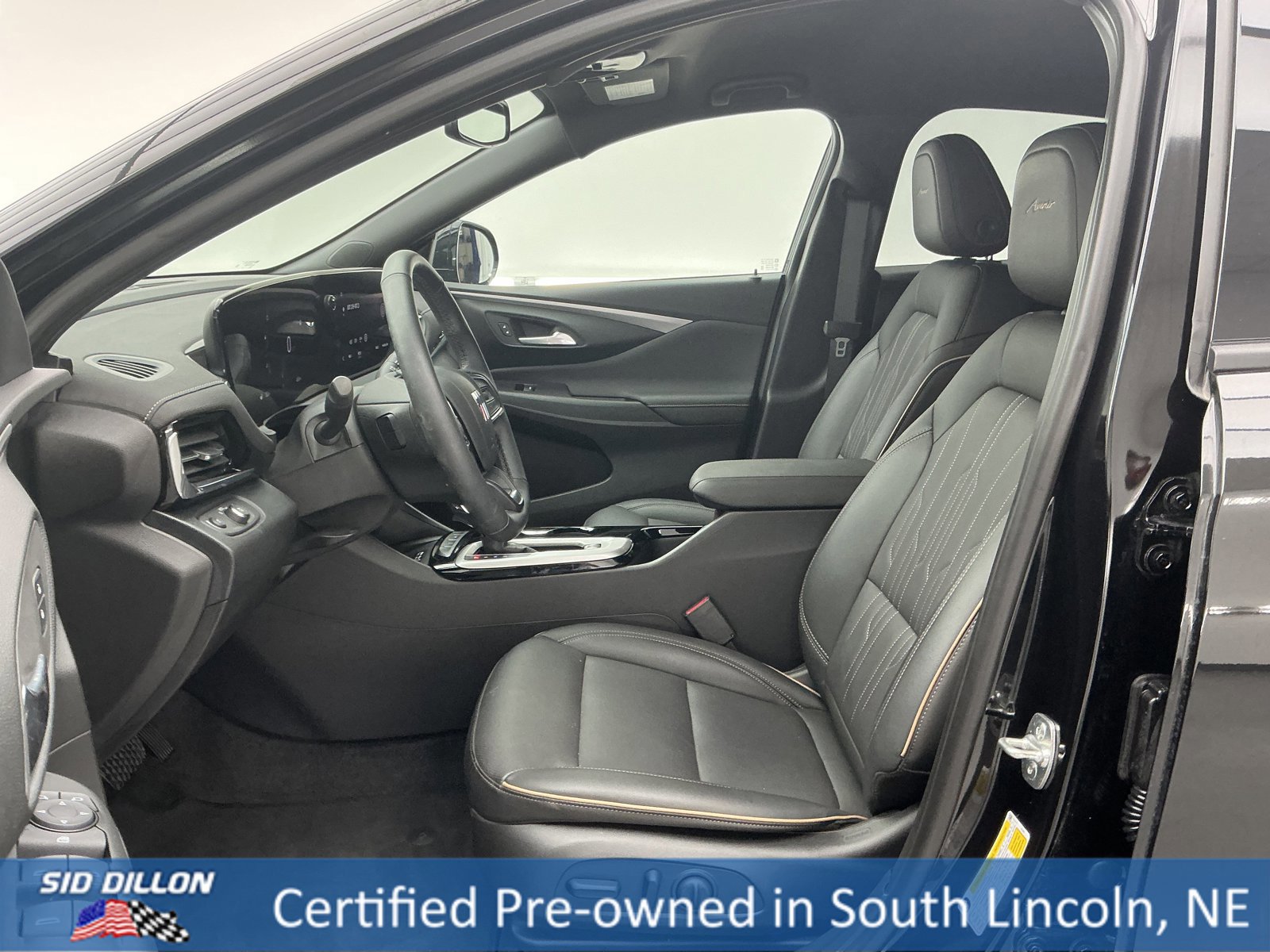 Used 2025 Buick Envista Avenir image 16