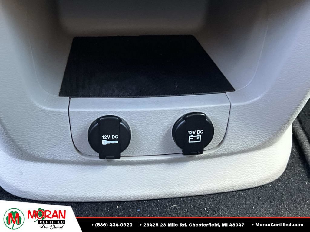 Used 2017 Dodge Grand Caravan SE w/ Power Window Group FWD image 27