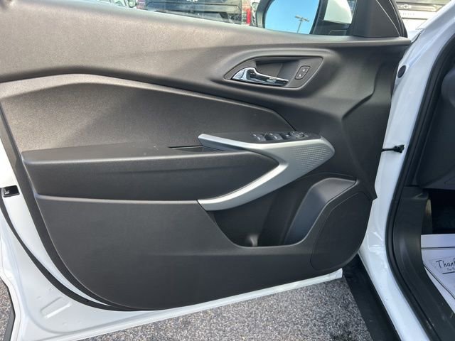 New 2026 Chevrolet Trax LS w/ LS Convenience Package image 11