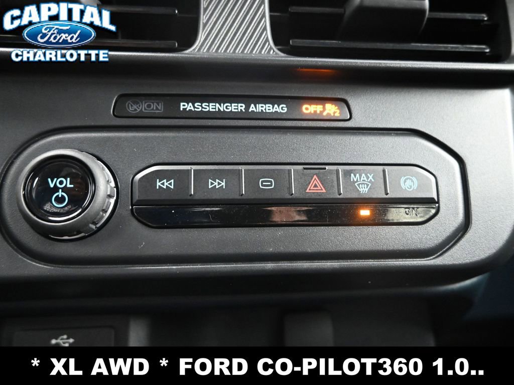 Used 2025 Ford Maverick XL w/ Equipment Group 101A image 17