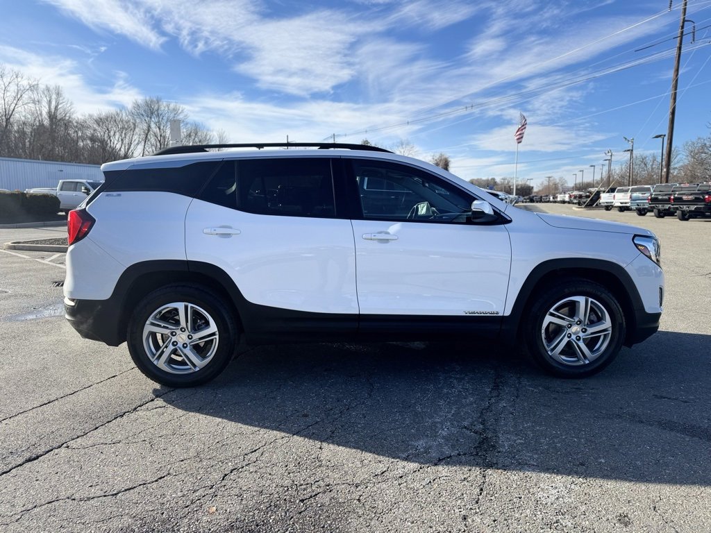 Used 2019 GMC Terrain SLE w/ Driver Convenience Package image 8
