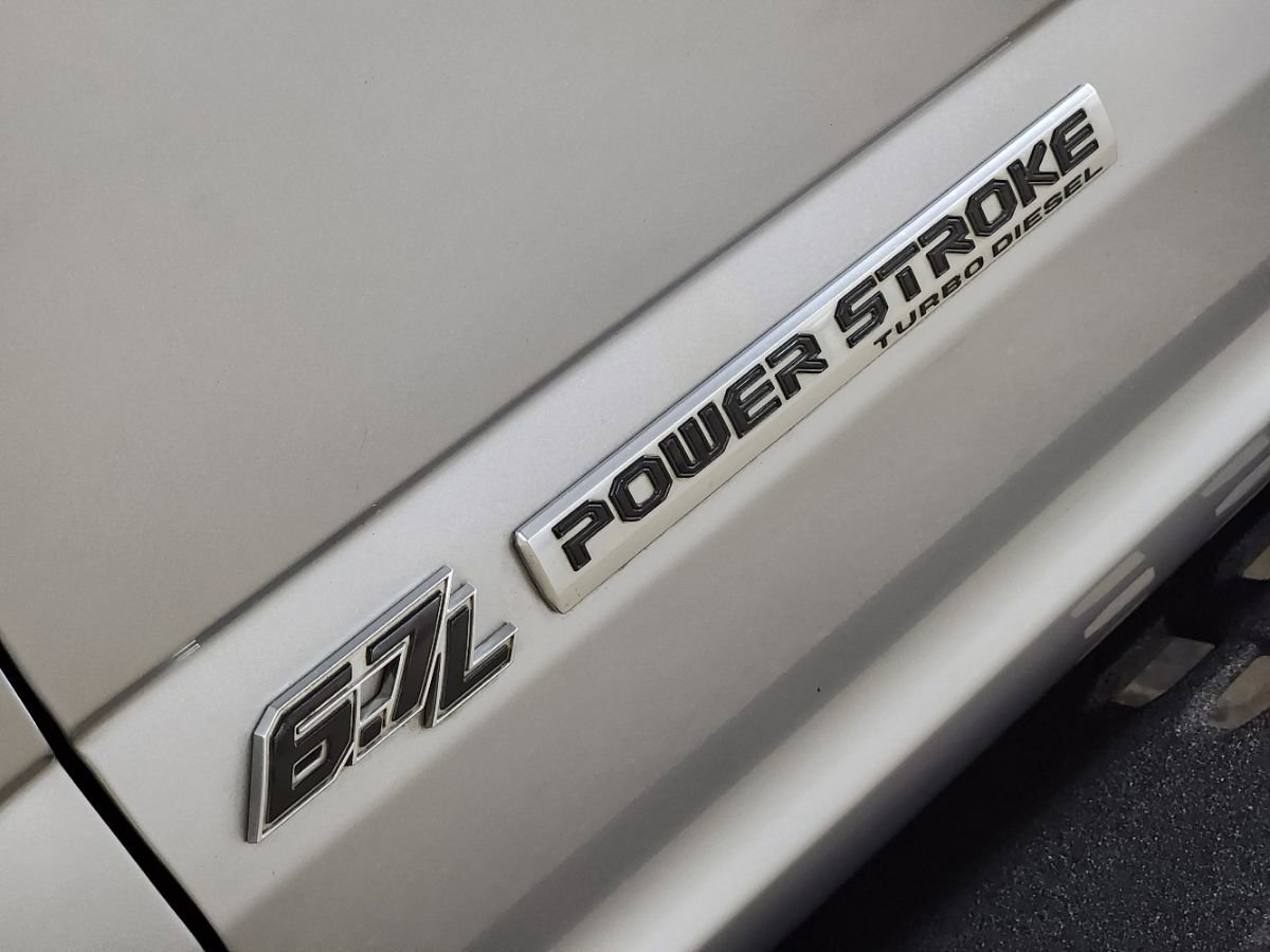 Used 2022 Ford F250 Platinum w/ Tremor Off-Road Package image 26