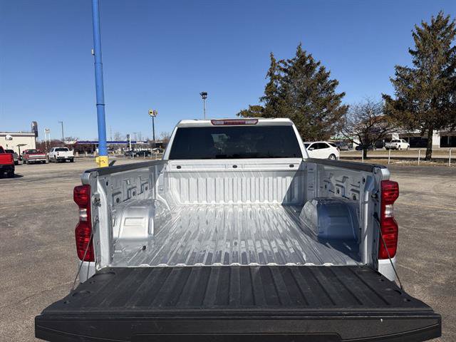 Used 2022 Chevrolet Silverado 1500 LT image 18