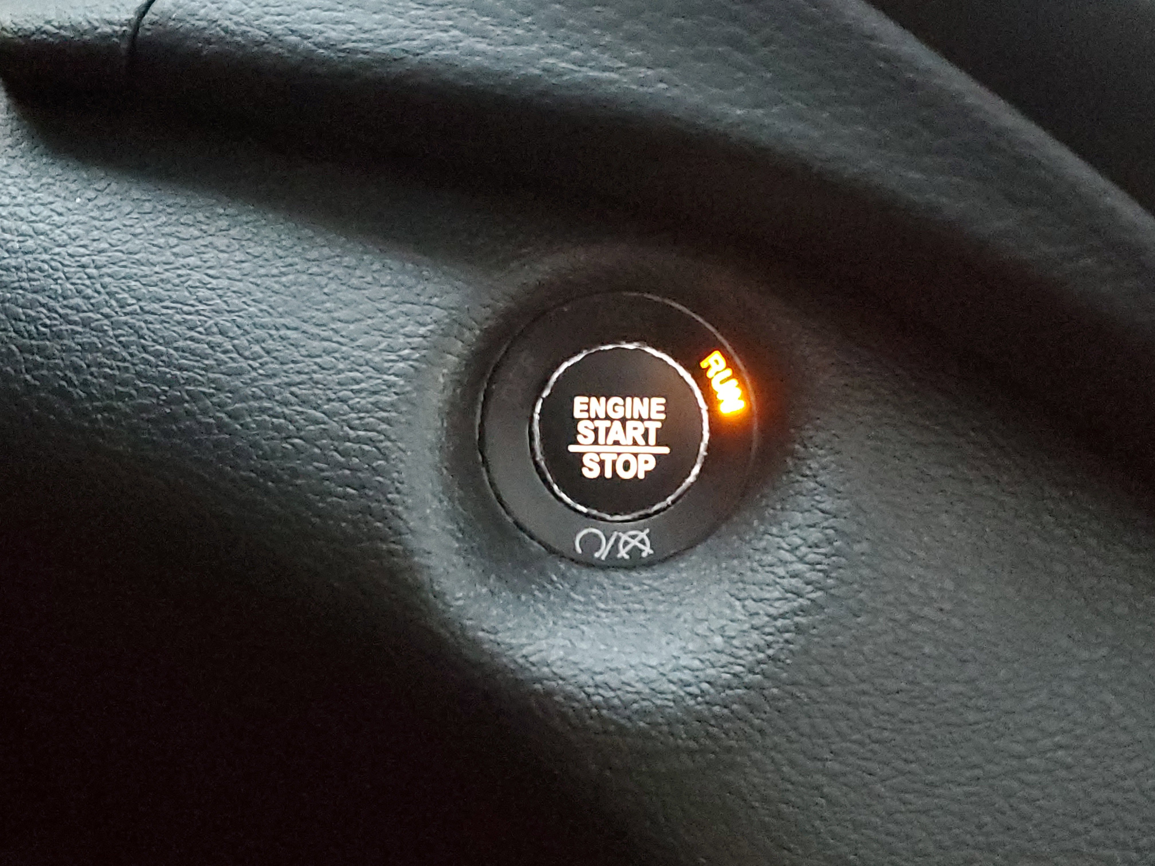 Used 2022 Jeep Cherokee Limited w/ Elite Package image 31