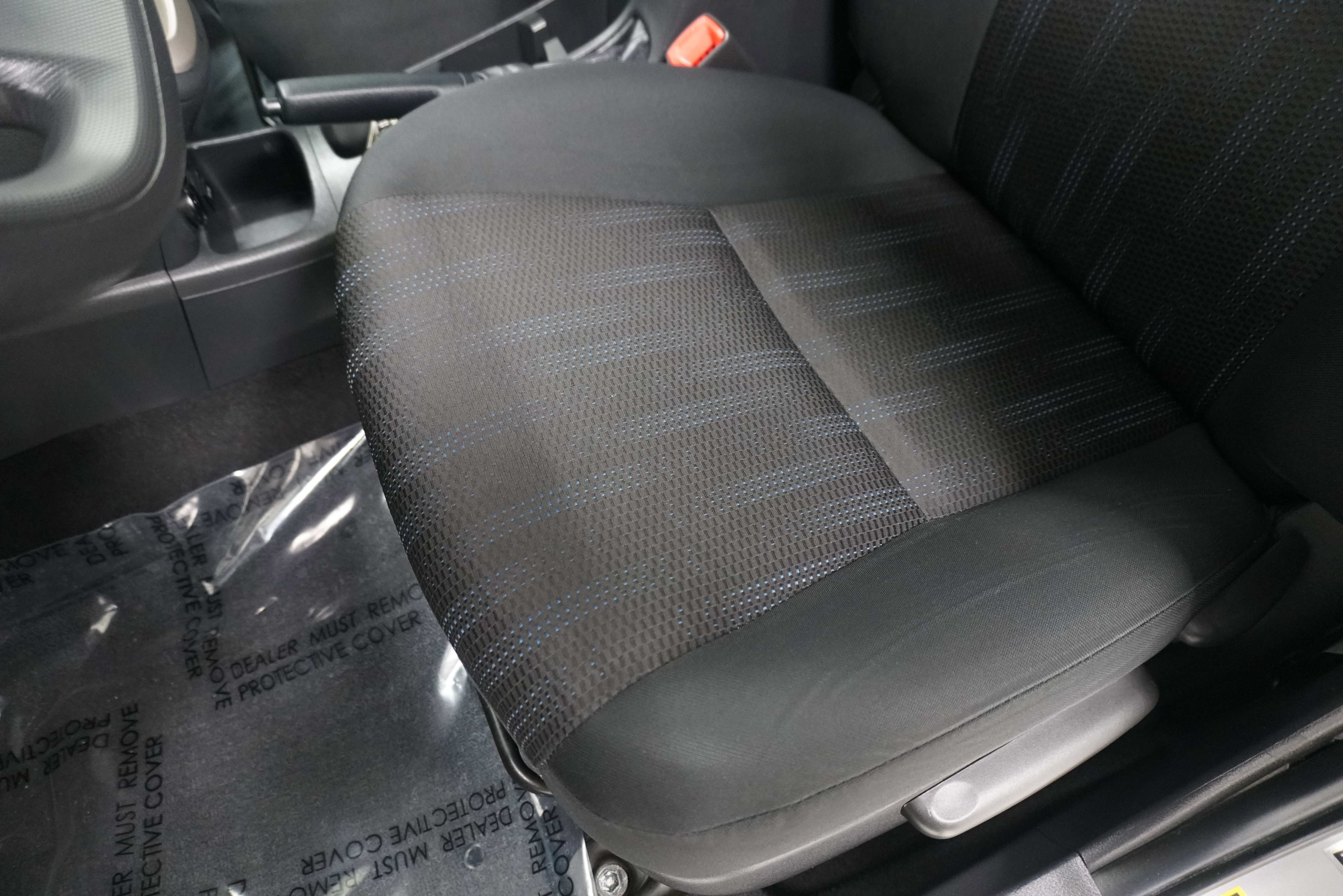 Used 2012 Toyota Matrix S image 11