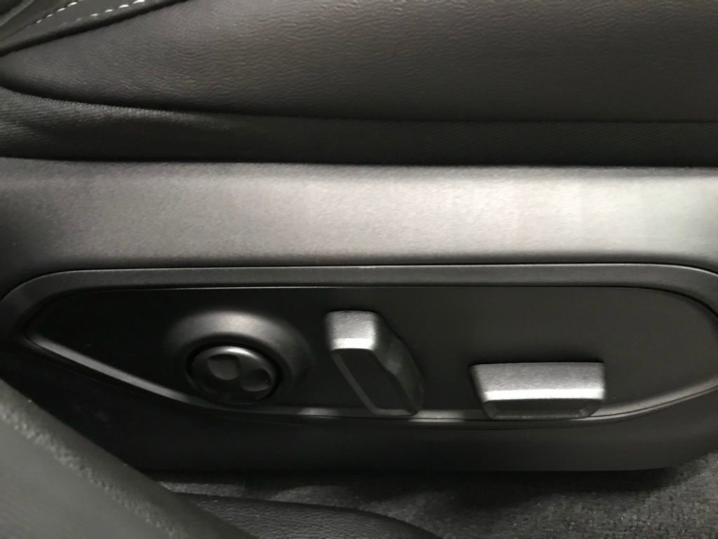 New 2025 Jeep Grand Cherokee L Limited image 42