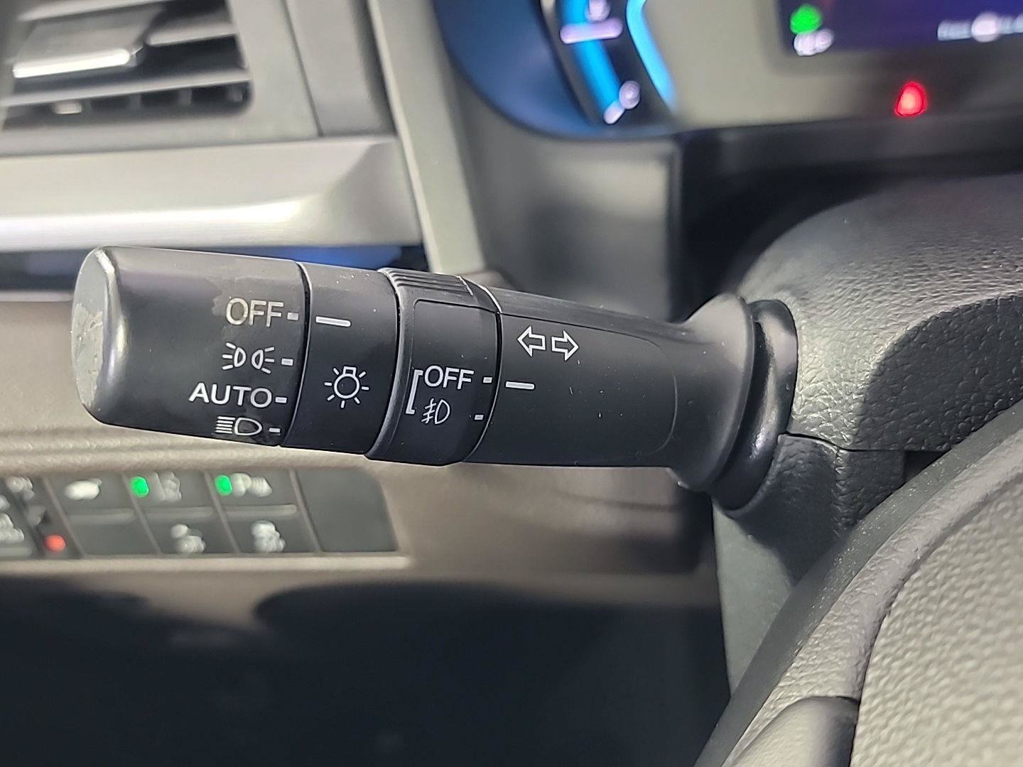 Certified 2020 Honda Odyssey Elite image 32
