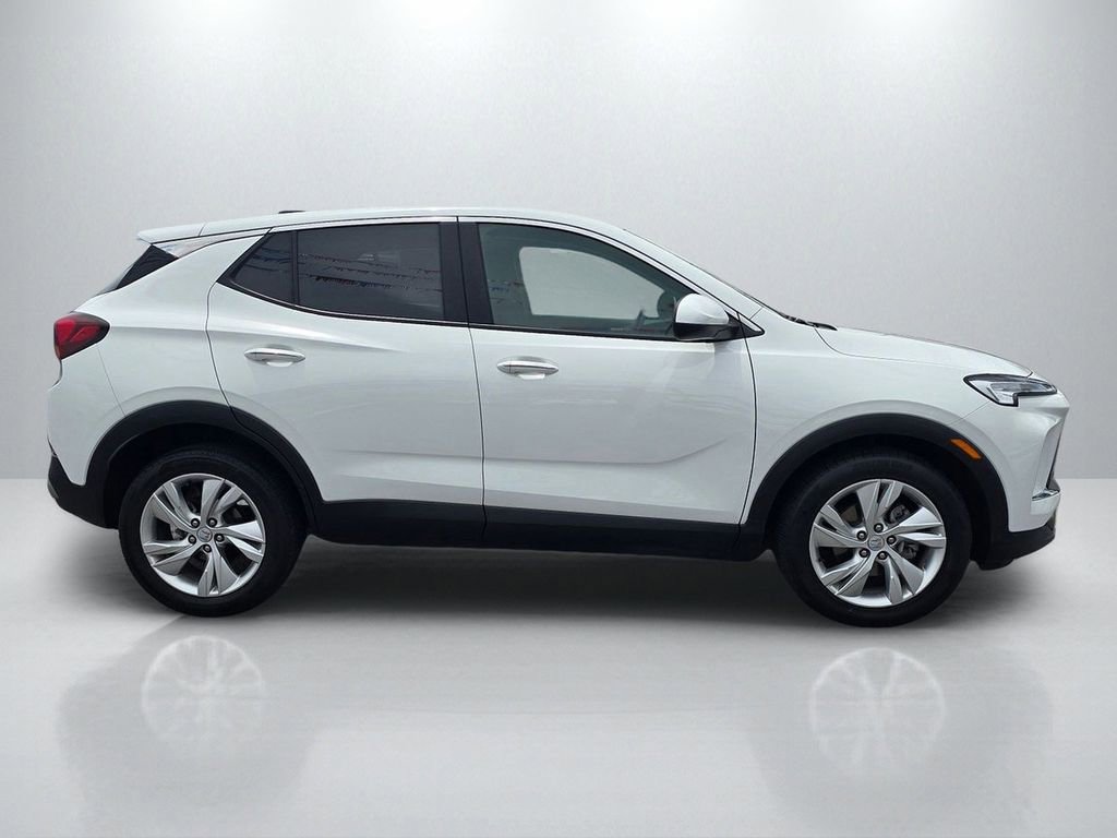 Used 2024 Buick Encore GX Preferred FWD image 4