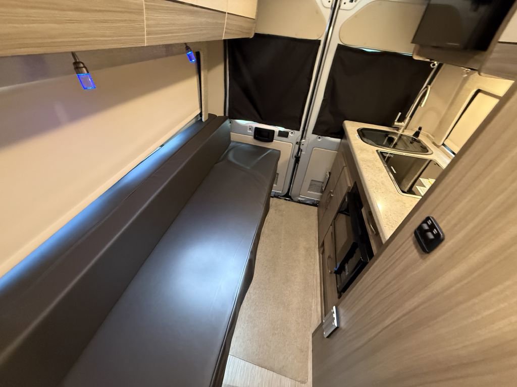 Used 2021 RAM ProMaster 3500 w/ Convenience Group FWD image 40