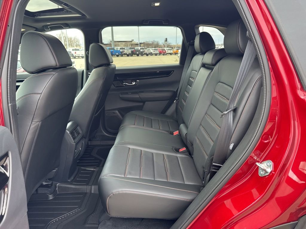Used 2025 Honda CR-V Sport Touring image 23