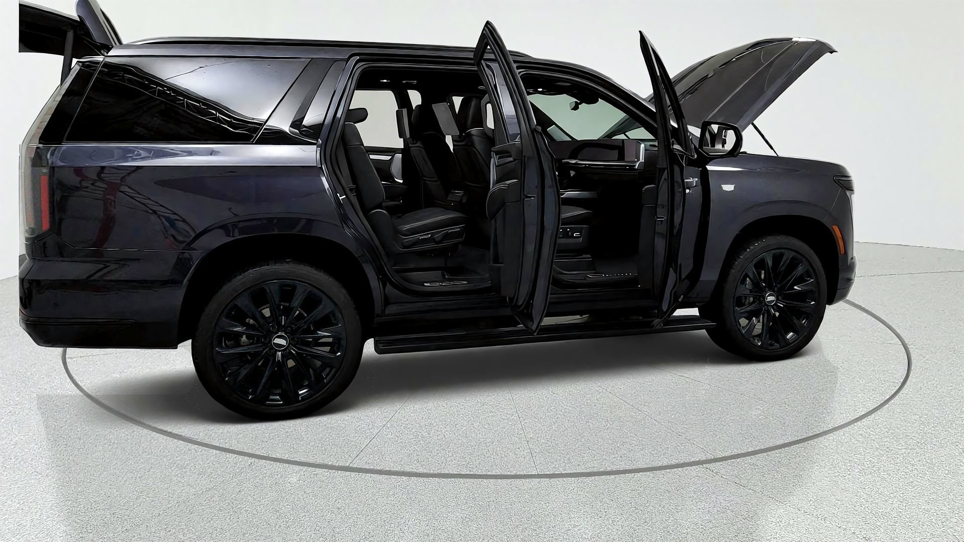 Certified 2026 Cadillac Escalade Platinum Sport w/ LPO, ONYX Package AWD/4WD image 13