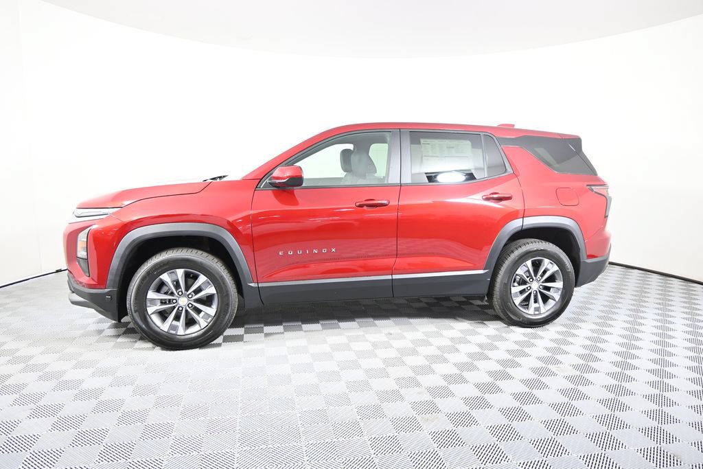 Used 2026 Chevrolet Equinox LT w/ Convenience Package II AWD/4WD image 2