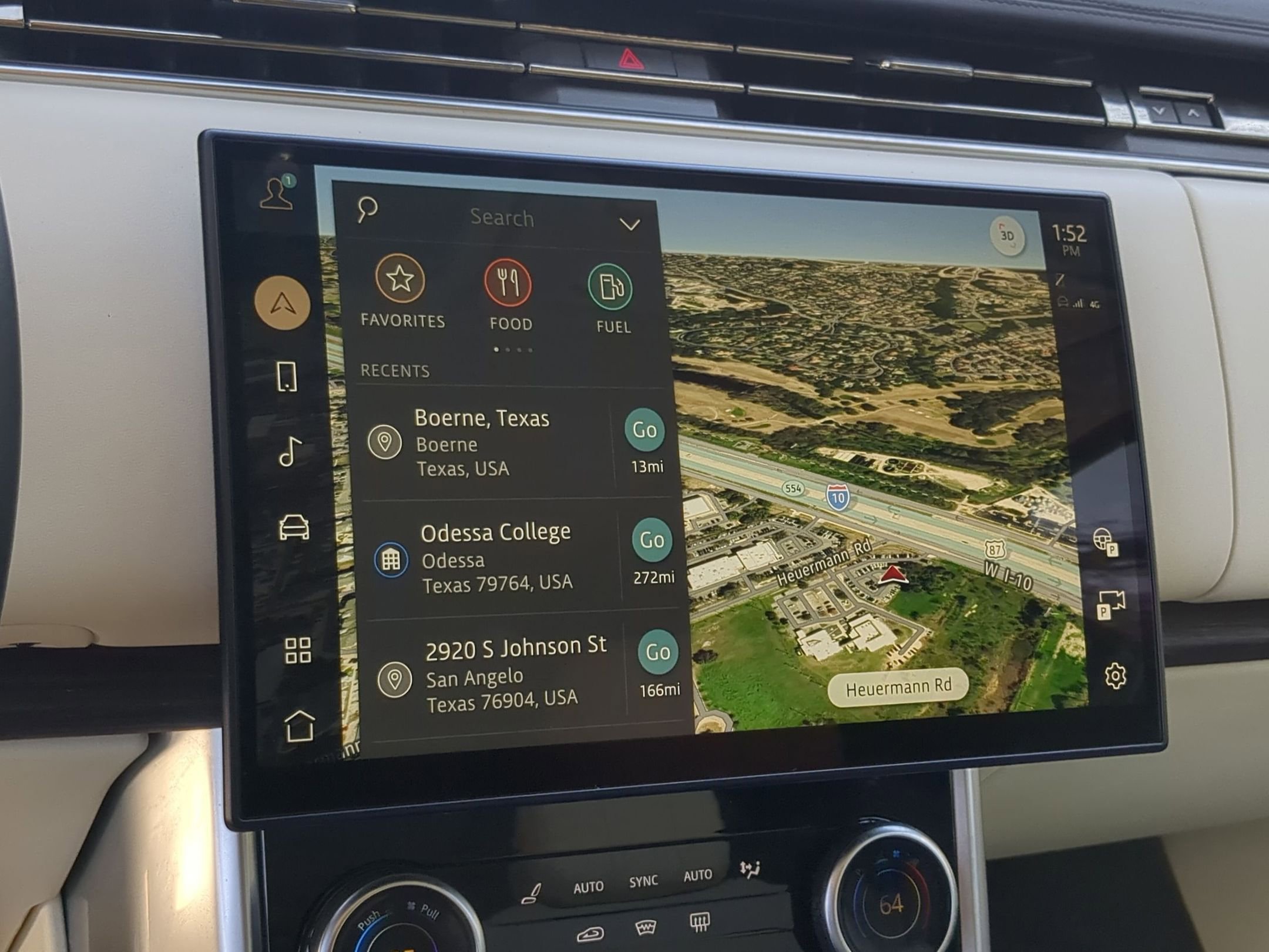 Used 2023 Land Rover Range Rover Long Wheelbase SE image 17