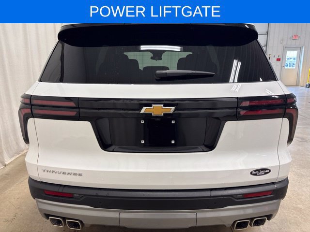 Used 2026 Chevrolet Traverse LT FWD image 5