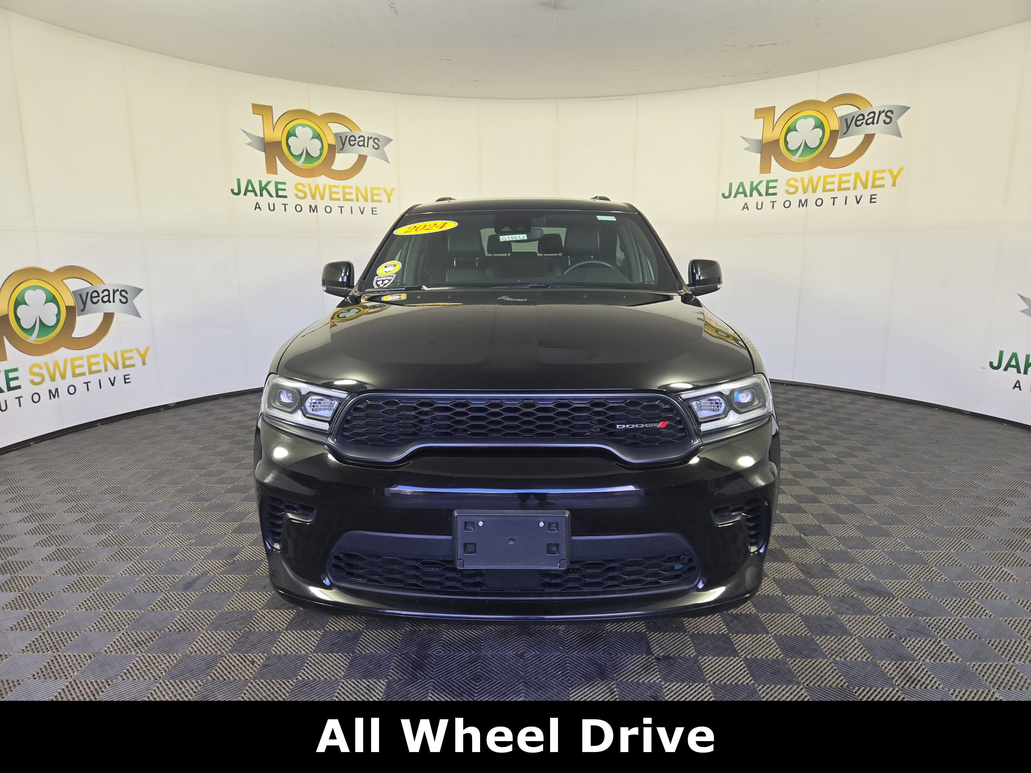 Used 2024 Dodge Durango GT image 2