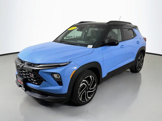 Used 2024 Chevrolet TrailBlazer RS w/ Convenience Package FWD image 3