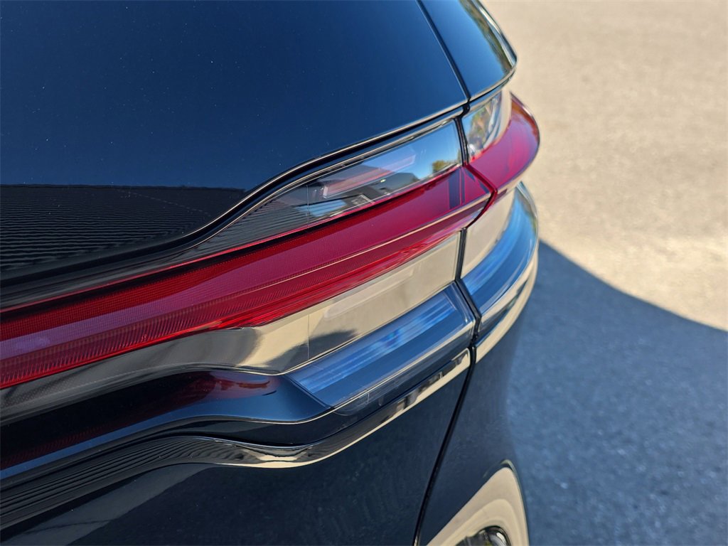 New 2026 Porsche Macan image 16