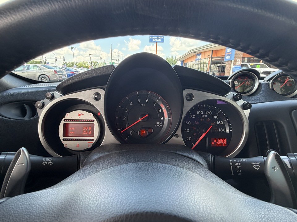 Used 2012 Nissan 370Z Coupe w/ Aerodynamics Pkg RWD image 17