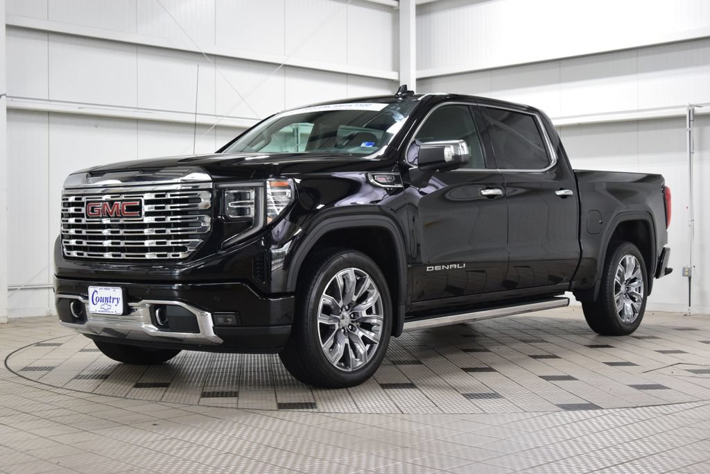 Used 2024 GMC Sierra 1500 Denali AWD/4WD image 3