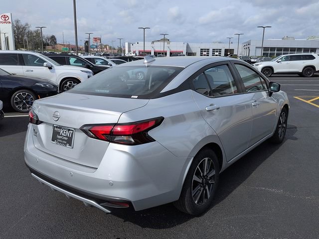 Used 2025 Nissan Versa SV image 7