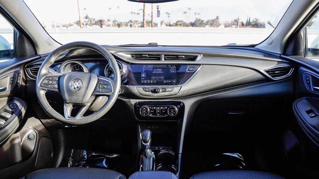 Used 2023 Buick Encore GX Essence w/ Experience Buick Package FWD image 15