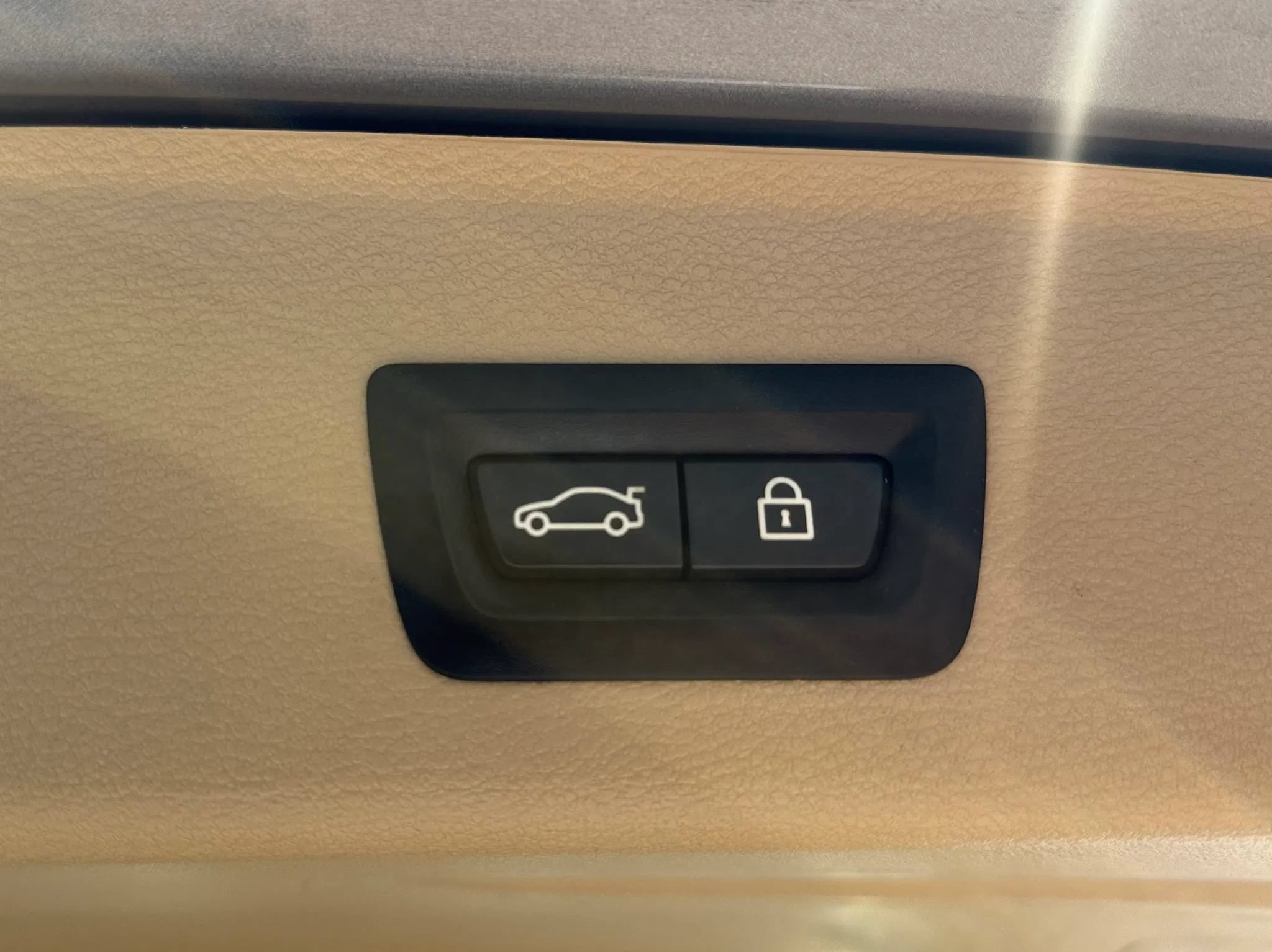 Used 2013 BMW X3 xDrive28i AWD/4WD image 47