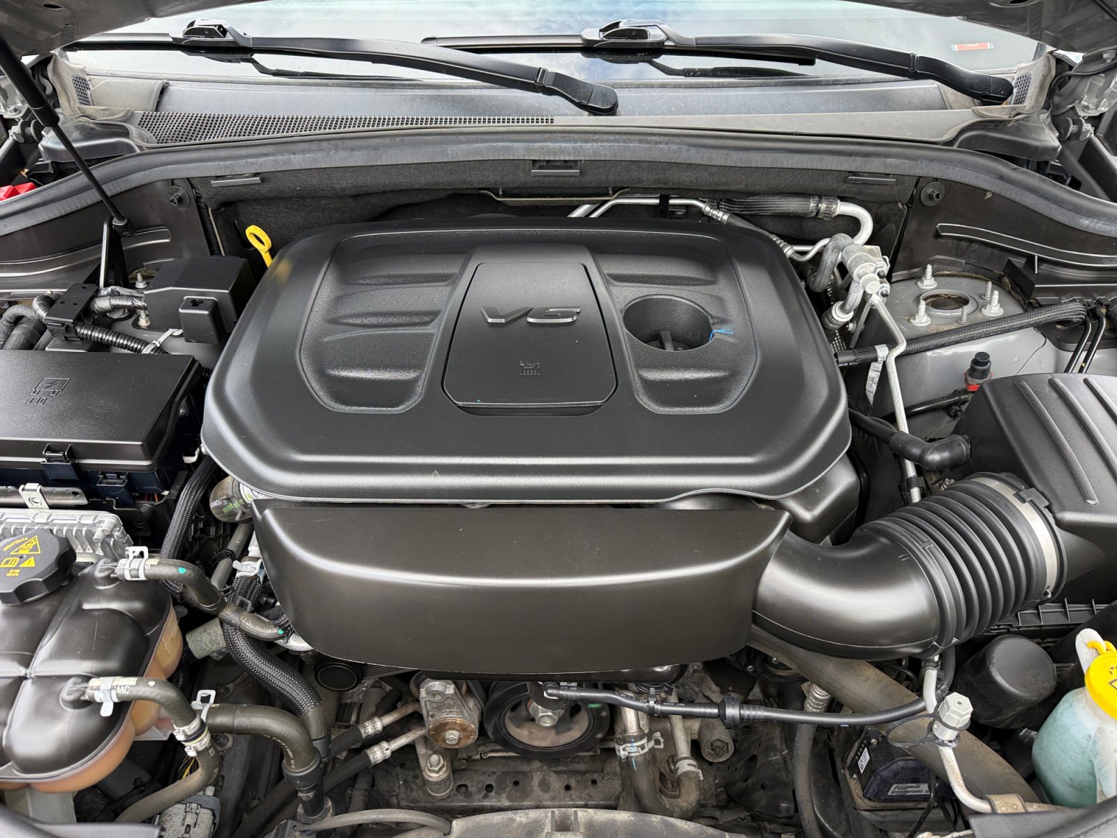 Used 2020 Dodge Durango SXT image 21