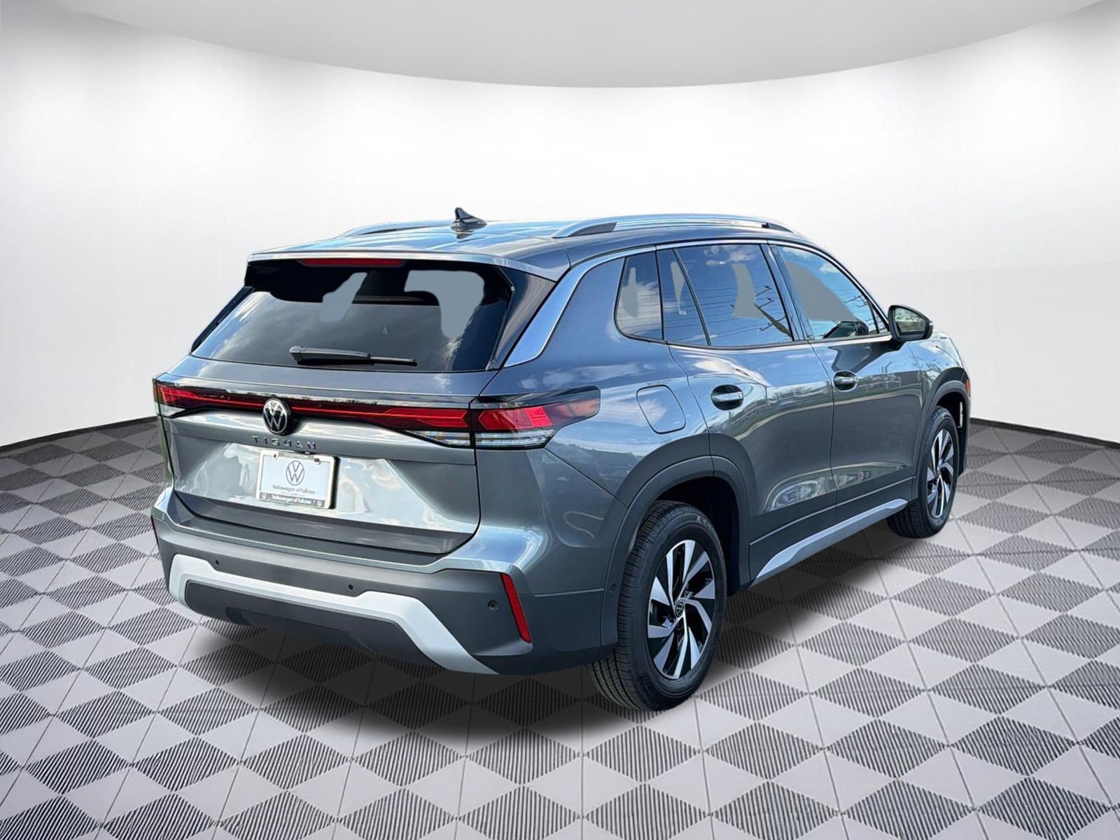 Certified 2026 Volkswagen Tiguan S FWD image 9