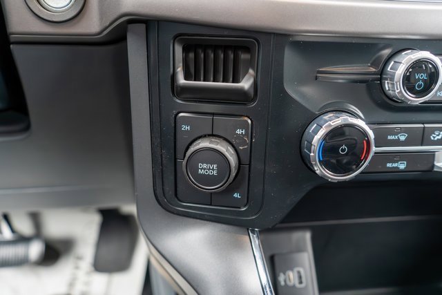 New 2025 Ford F150 XLT w/ Equipment Group 301A Standard image 16