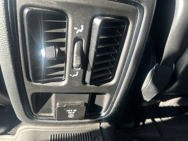 Used 2020 Jeep Grand Cherokee Altitude AWD/4WD image 38