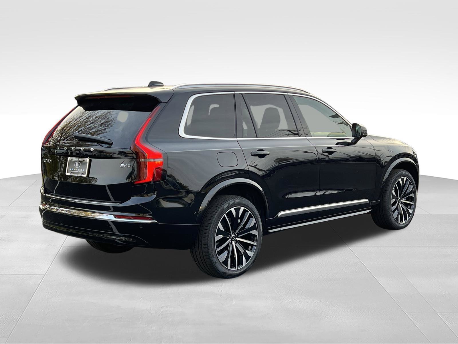New 2026 Volvo XC90 B6 Plus w/ Protection Package Premier AWD/4WD image 7
