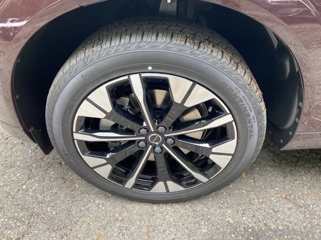New 2026 Volvo XC60 T8 Plus w/ Climate Package AWD/4WD image 10