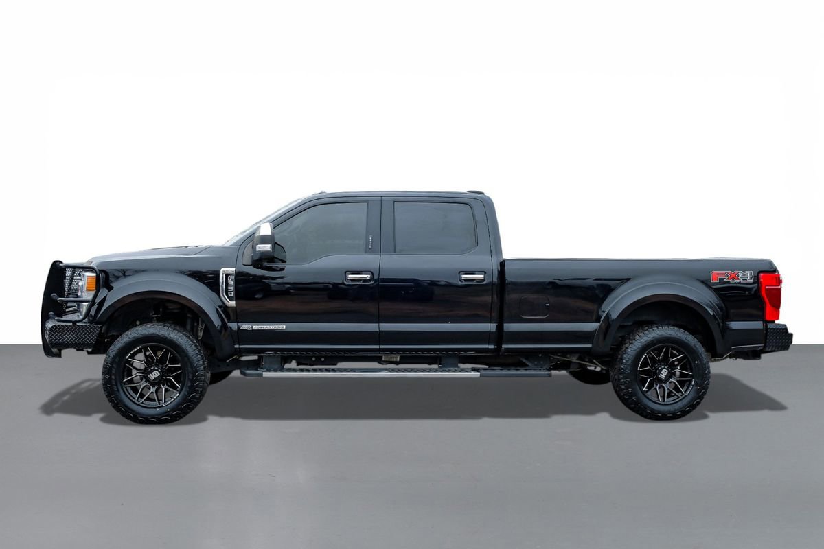 Used 2022 Ford F350 XLT w/ XLT Premium Package image 9