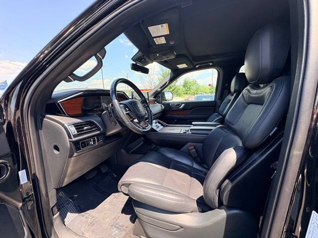 Used 2024 Lincoln Navigator Reserve AWD/4WD image 14