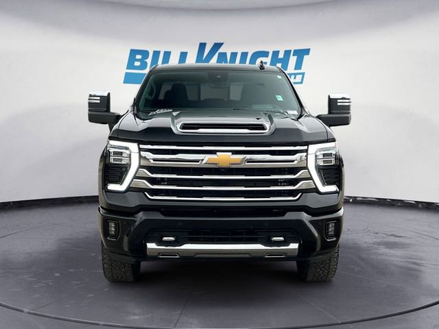 Used 2024 Chevrolet Silverado 3500 High Country w/ High Country Premium Package image 8