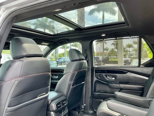 Certified 2024 Honda Pilot TrailSport image 10