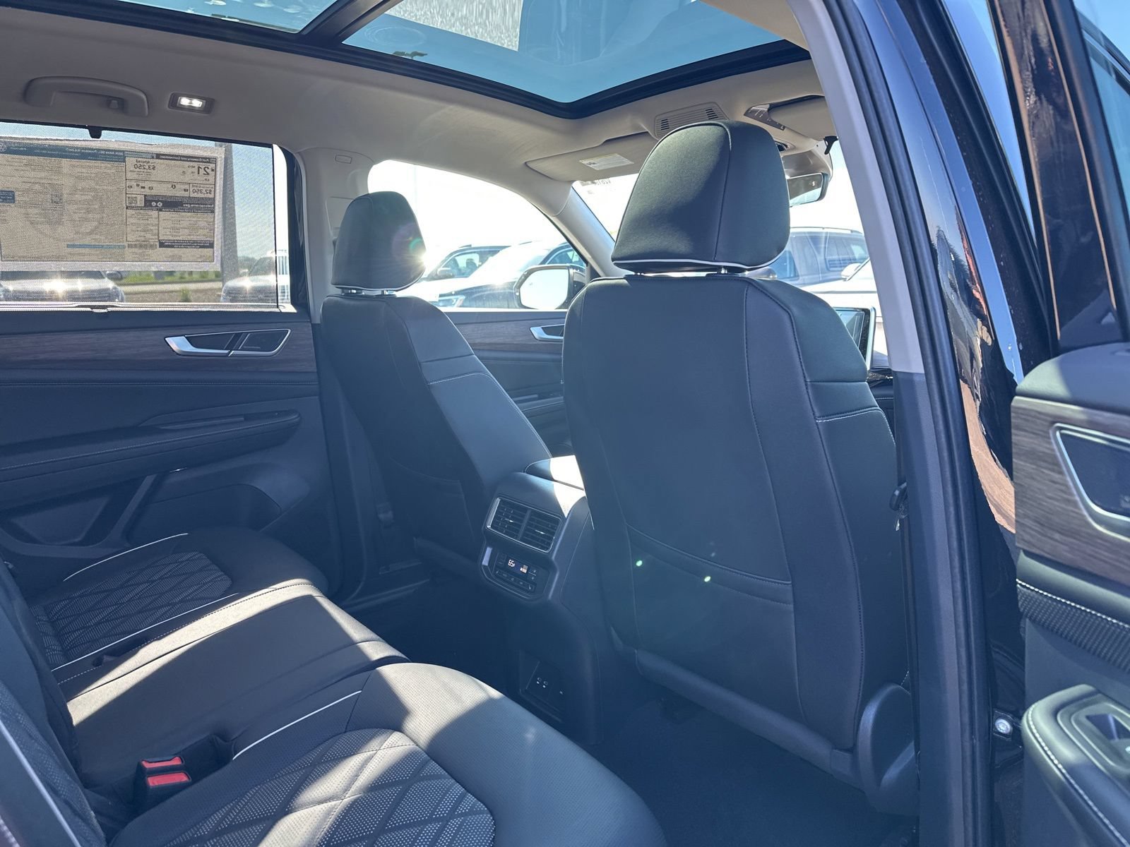 New 2026 Volkswagen Atlas SEL Premium R-Line AWD/4WD image 36