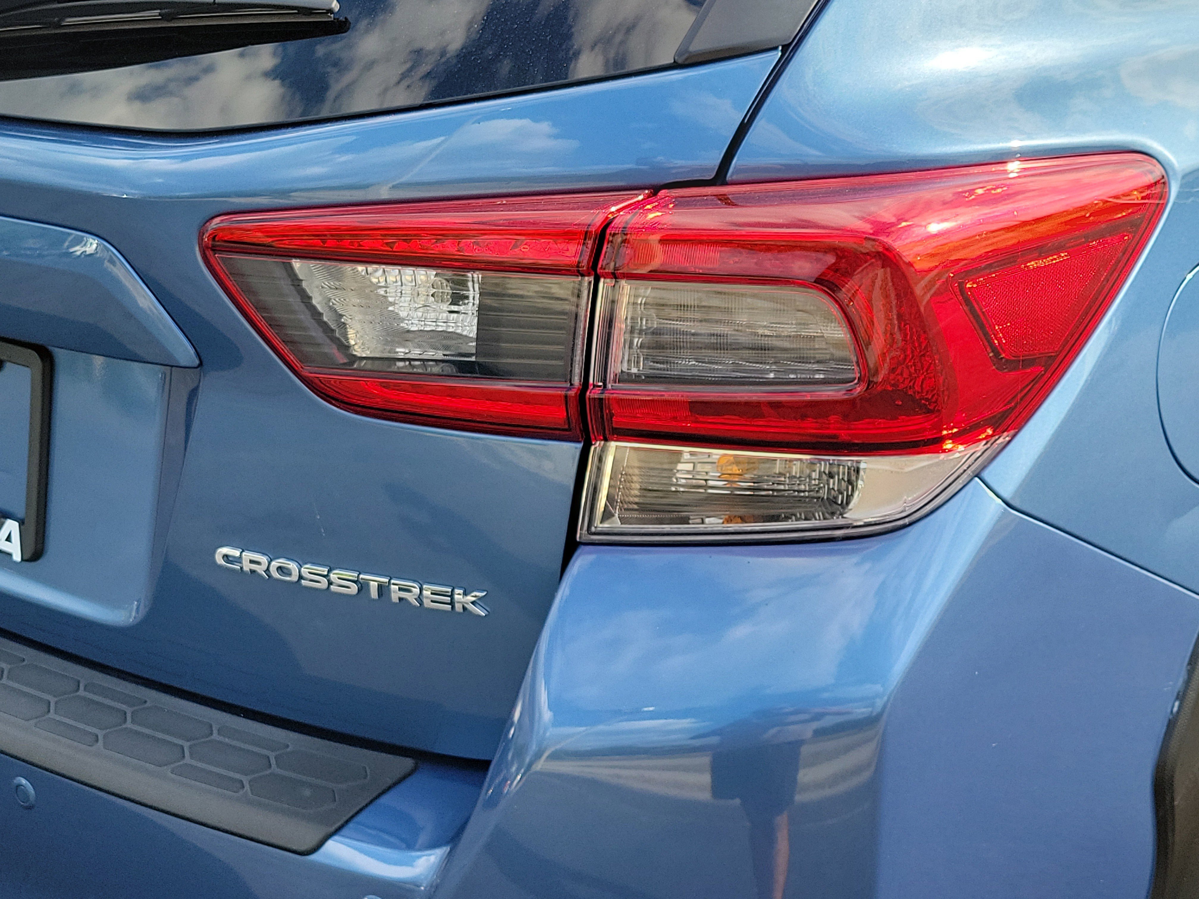 Certified 2021 Subaru Crosstrek 2.5i Limited w/ Moonroof Package 2 AWD/4WD image 11