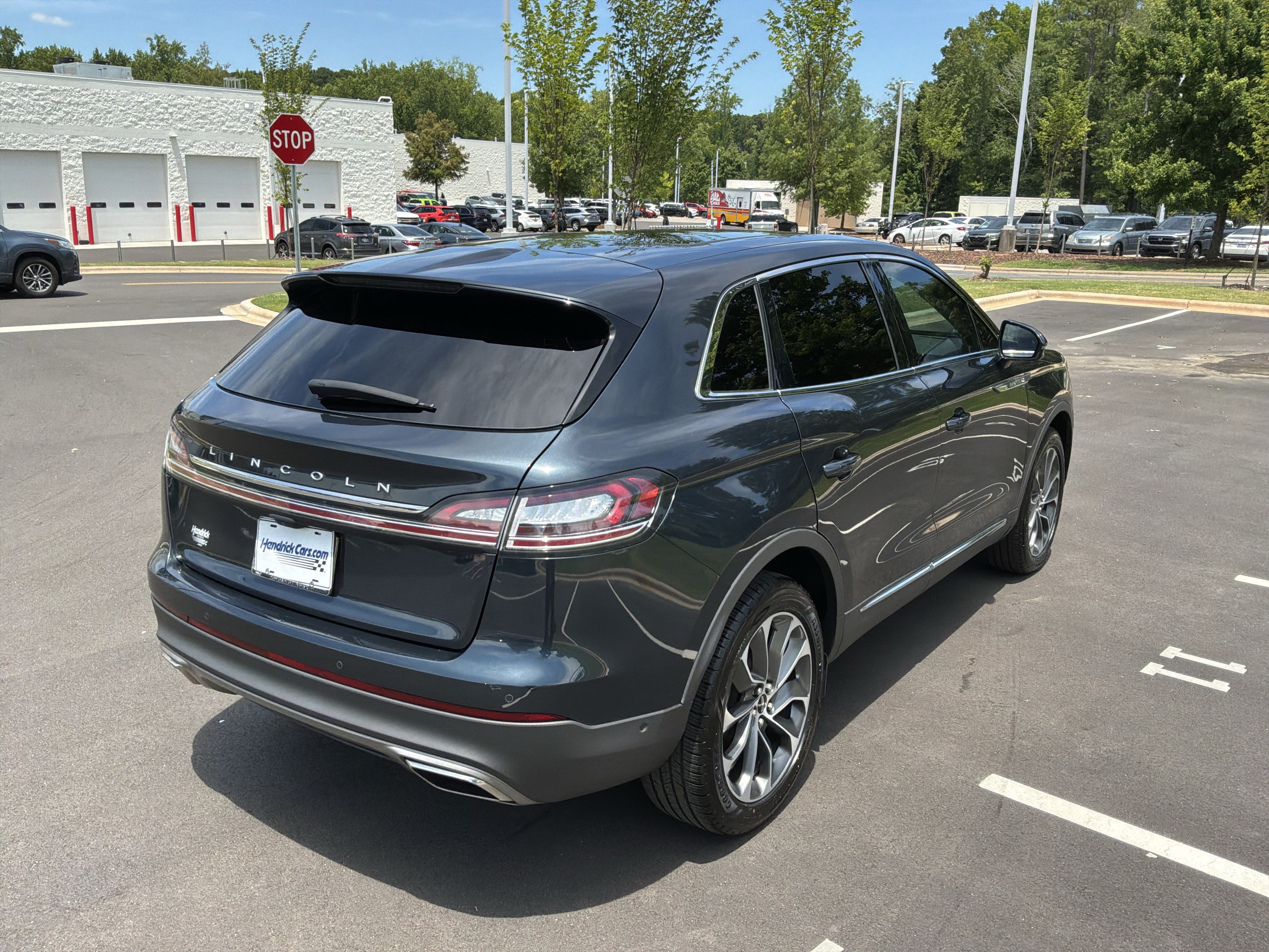 Used 2023 Lincoln Nautilus Reserve w/ Equipment Group 201A AWD/4WD image 10
