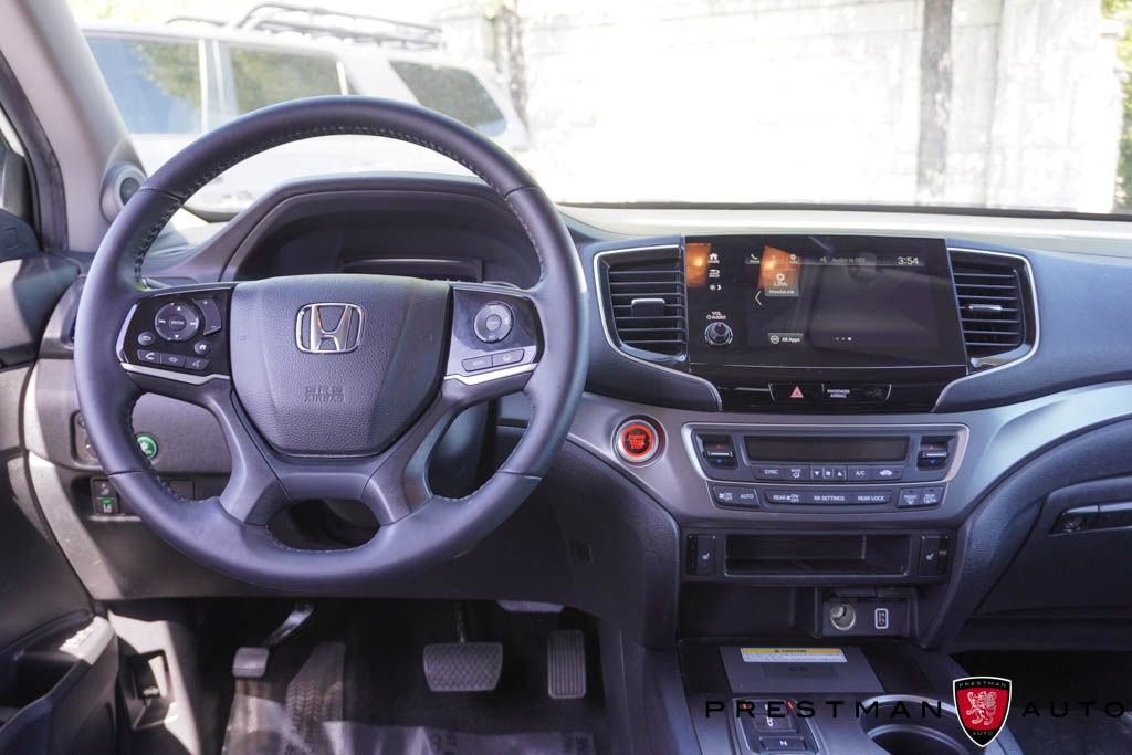 Used 2022 Honda Pilot Special Edition image 2
