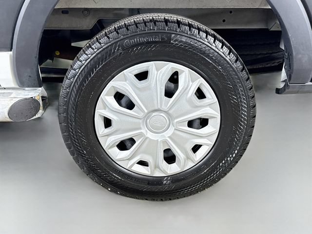 Used 2025 Ford Transit 250 Low Roof w/ Exterior Upgrade Package RWD image 26